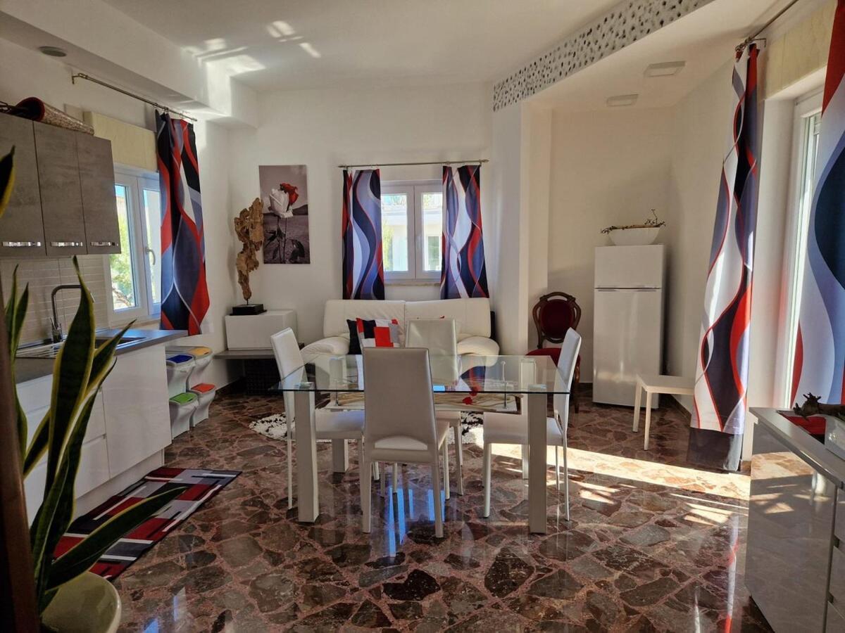 Domus Divina & Domus Elegans Fronte Mare Apartment Monopoli Ngoại thất bức ảnh